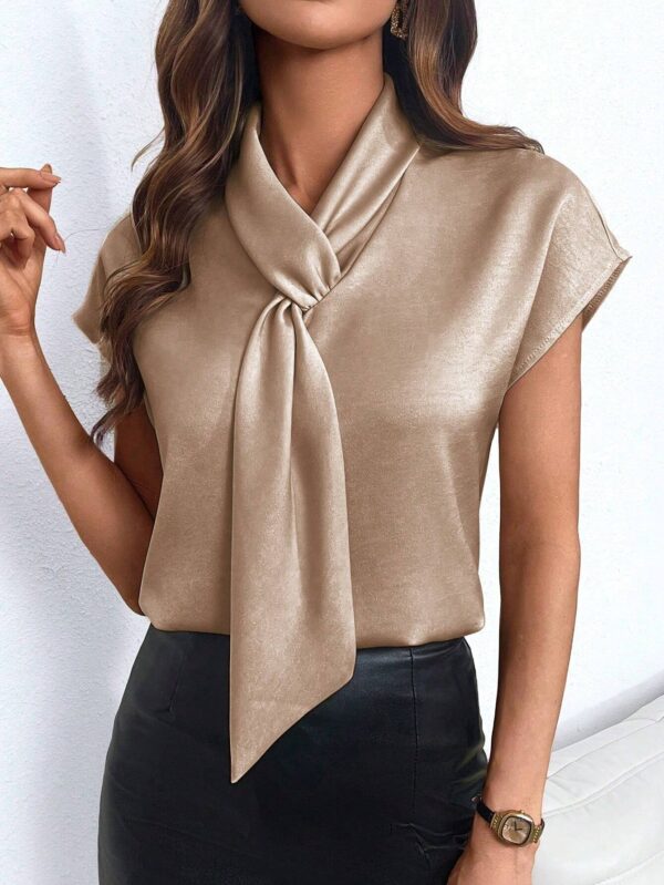 EMERY ROSE 29 - Image 3